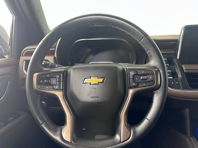 Used 2024 Chevrolet Suburban High Country AWD/4WD image 8
