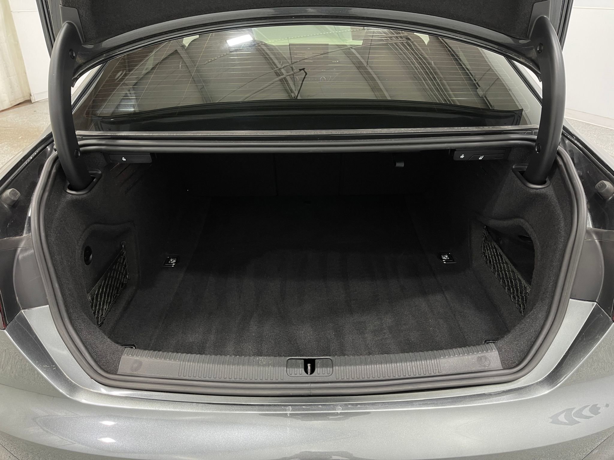 Used 2020 Audi S5 Premium Plus w/ Premium Plus image 27