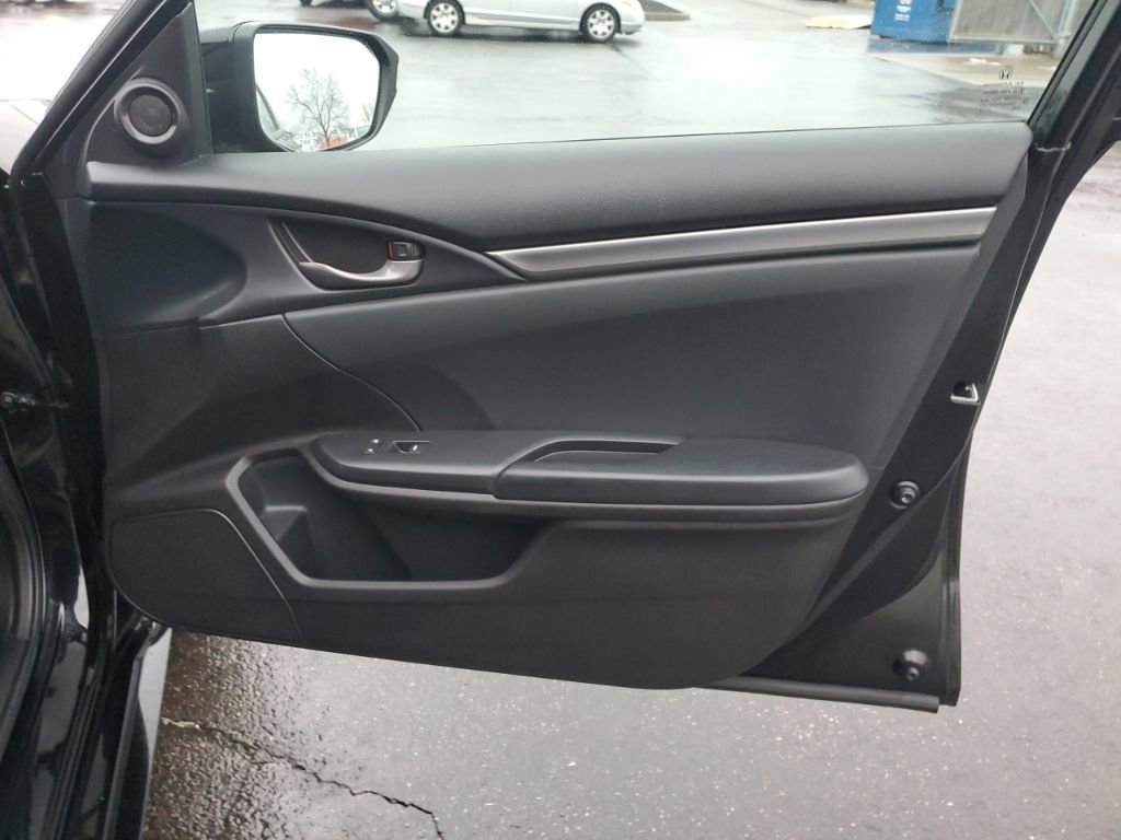 Used 2021 Honda Civic Sport image 31
