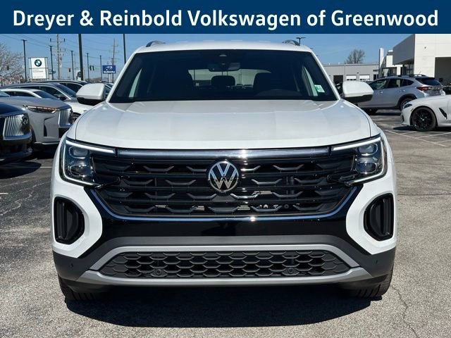 New 2026 Volkswagen Atlas Cross Sport SE image 2