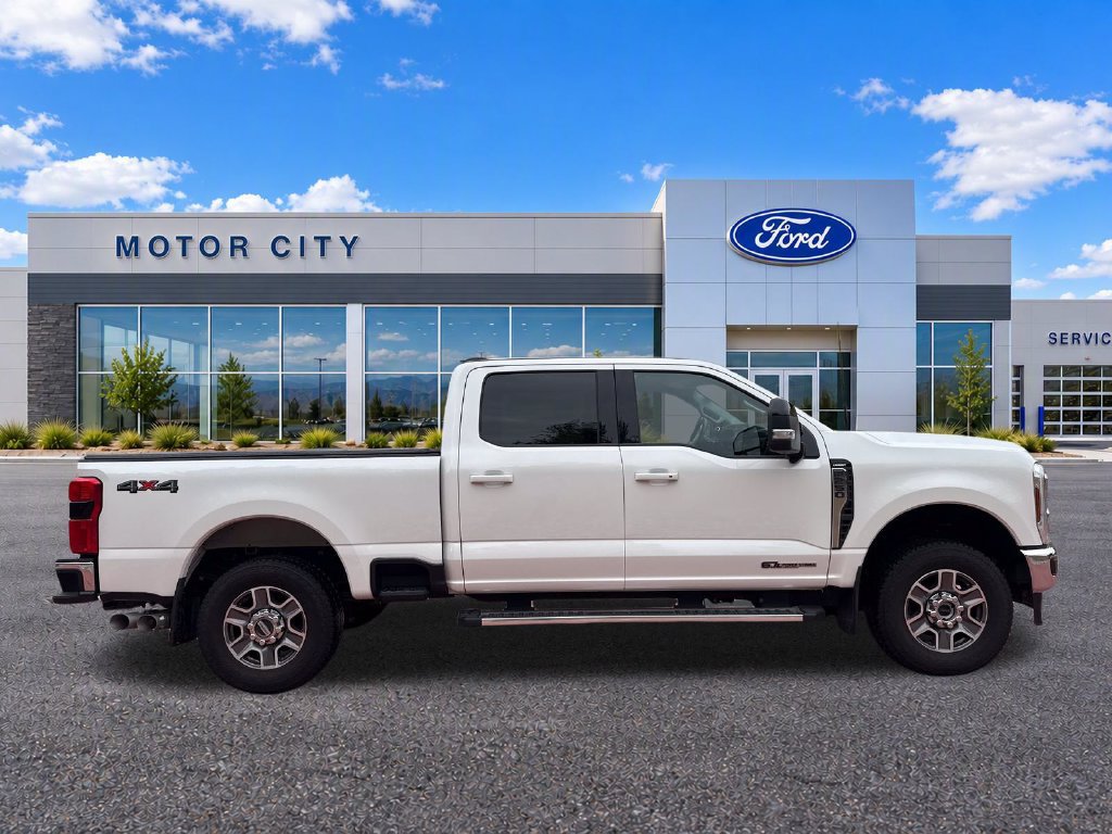Certified 2025 Ford F250 Lariat AWD/4WD image 9