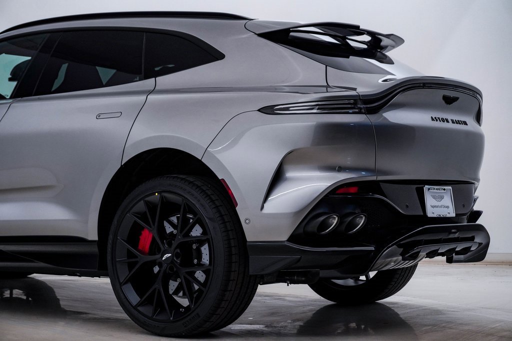 New 2026 Aston Martin DBX 707 image 11