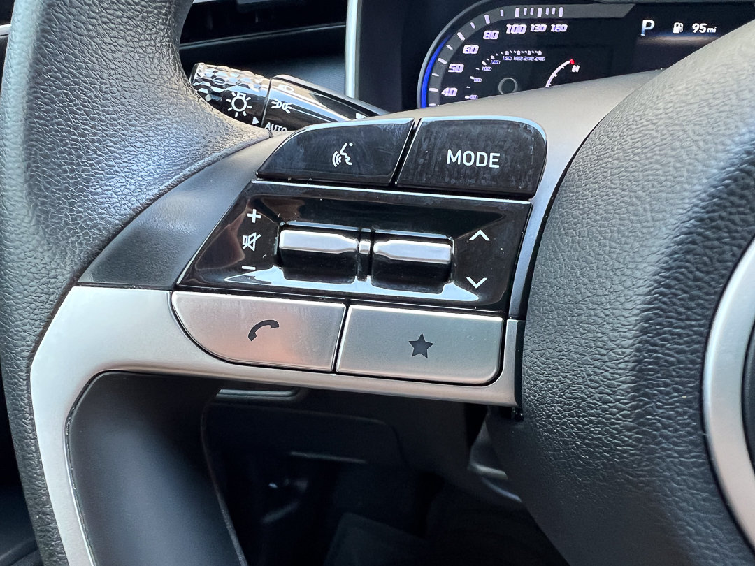 Used 2023 Hyundai Tucson SEL FWD image 19