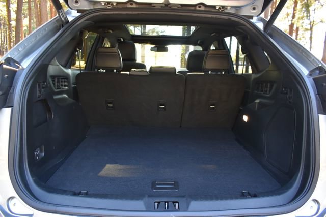 Used 2022 Ford Edge ST w/ Equipment Group 401A image 17