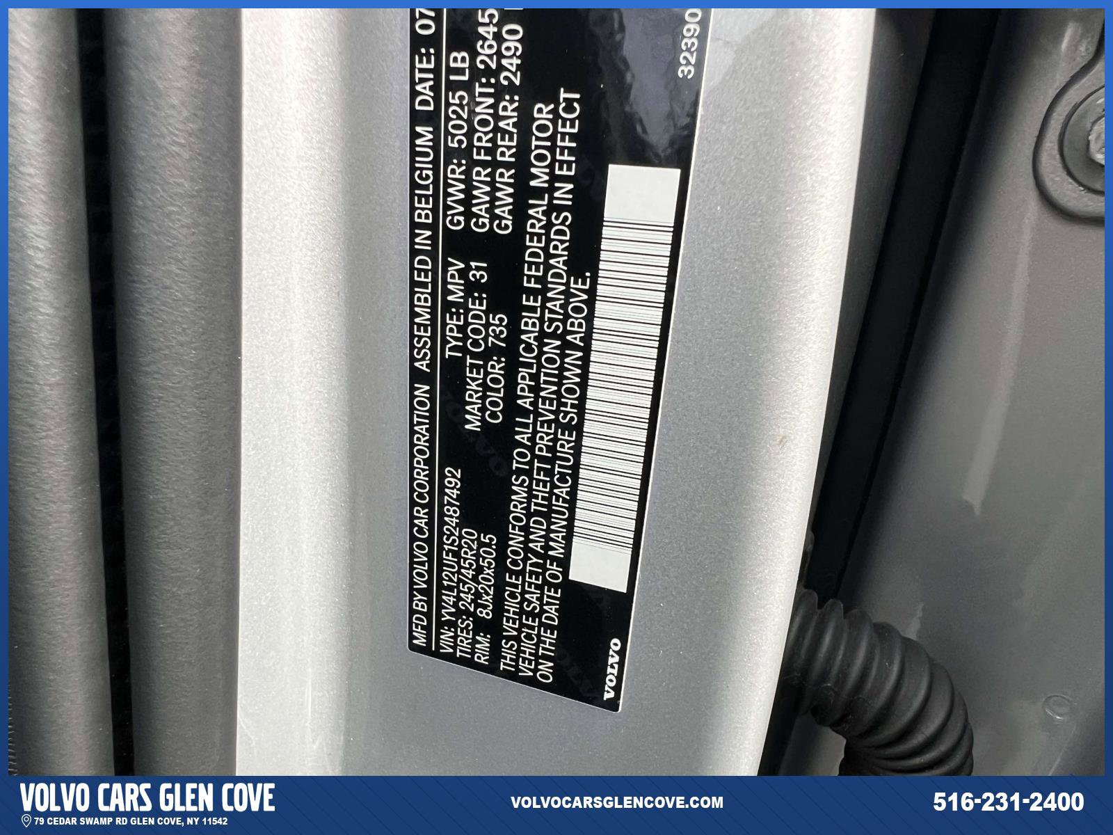 Certified 2025 Volvo XC40 B5 Ultra w/ Protection Package Premier image 19