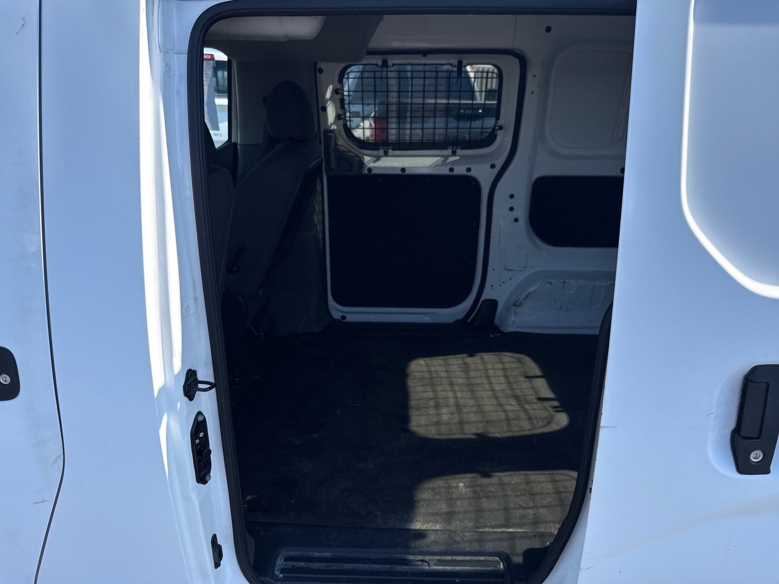 Used 2017 Chevrolet City Express LS image 11