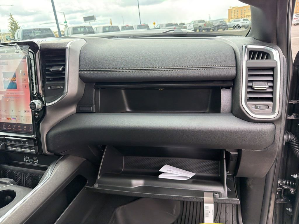 New 2026 RAM 3500 Laramie AWD/4WD image 45