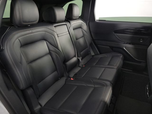 Used 2024 Lincoln Nautilus Premier w/ Equipment Group 102A AWD/4WD image 15