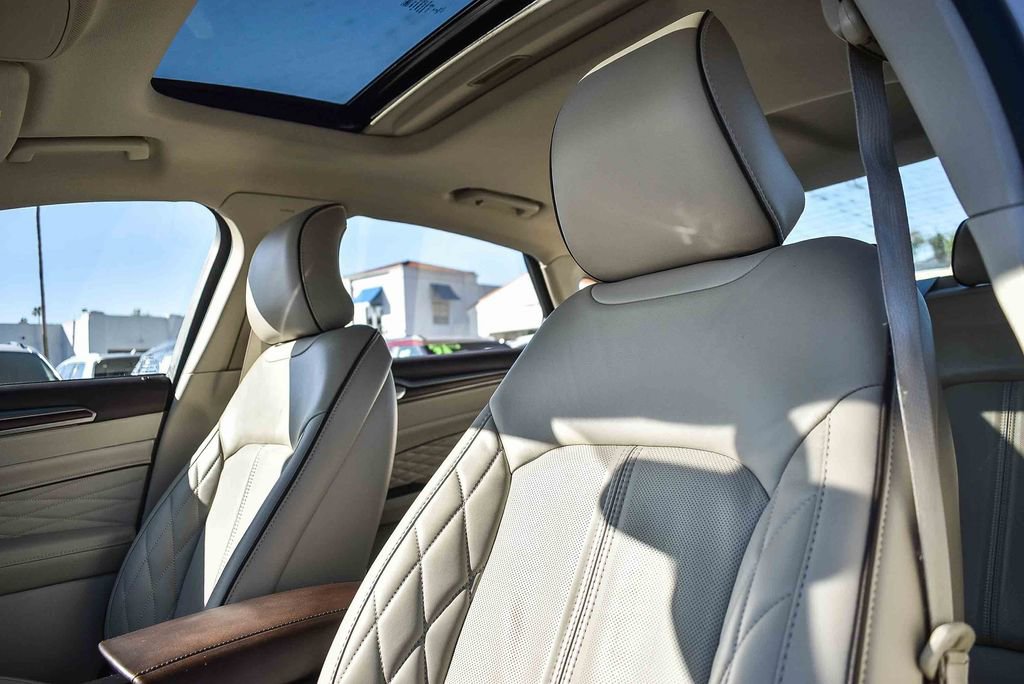 Used 2017 Ford Fusion Platinum image 24