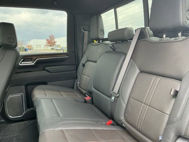 Used 2025 Chevrolet Silverado 2500 High Country image 37