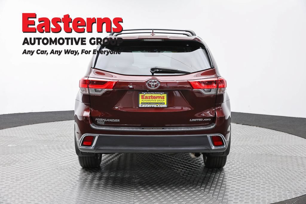 Used 2019 Toyota Highlander Limited Platinum AWD/4WD image 6