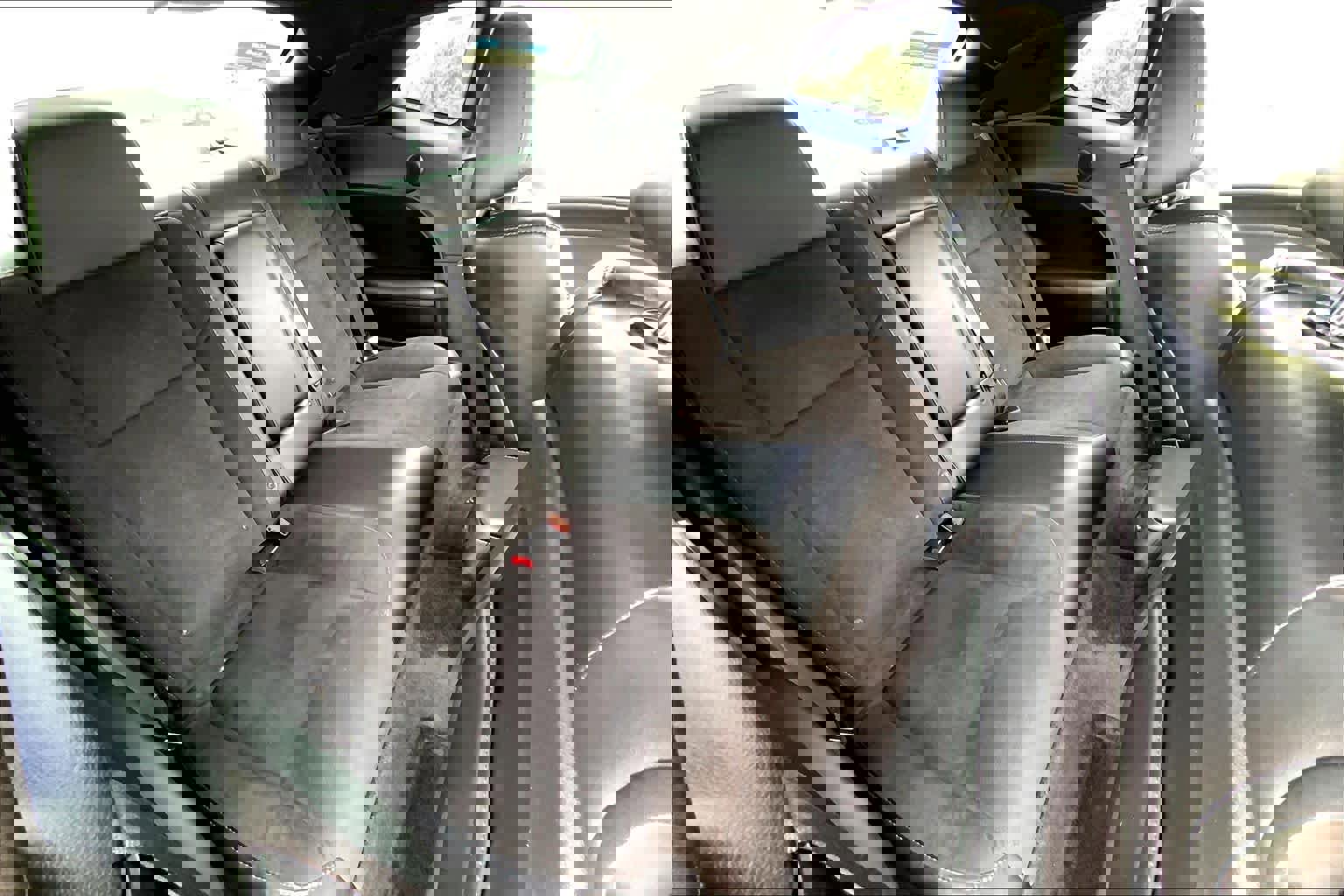 Used 2015 Dodge Challenger R/T Plus RWD image 18