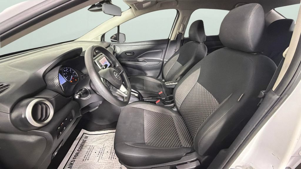 Used 2020 Nissan Versa S FWD image 17