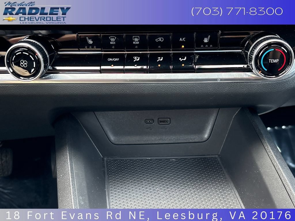 Used 2025 Chevrolet Equinox LT AWD/4WD image 20