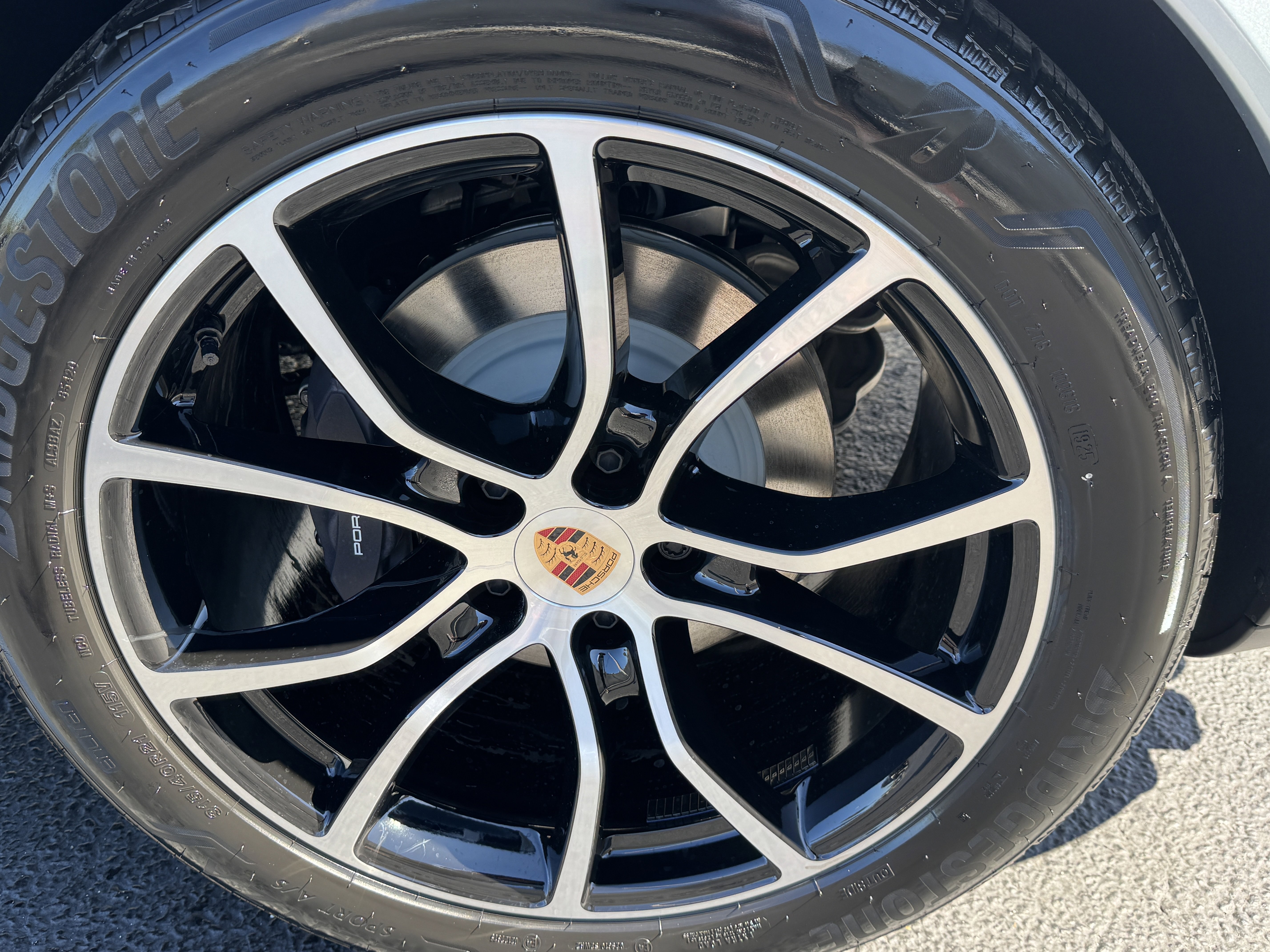 New 2026 Porsche Cayenne Coupe image 9