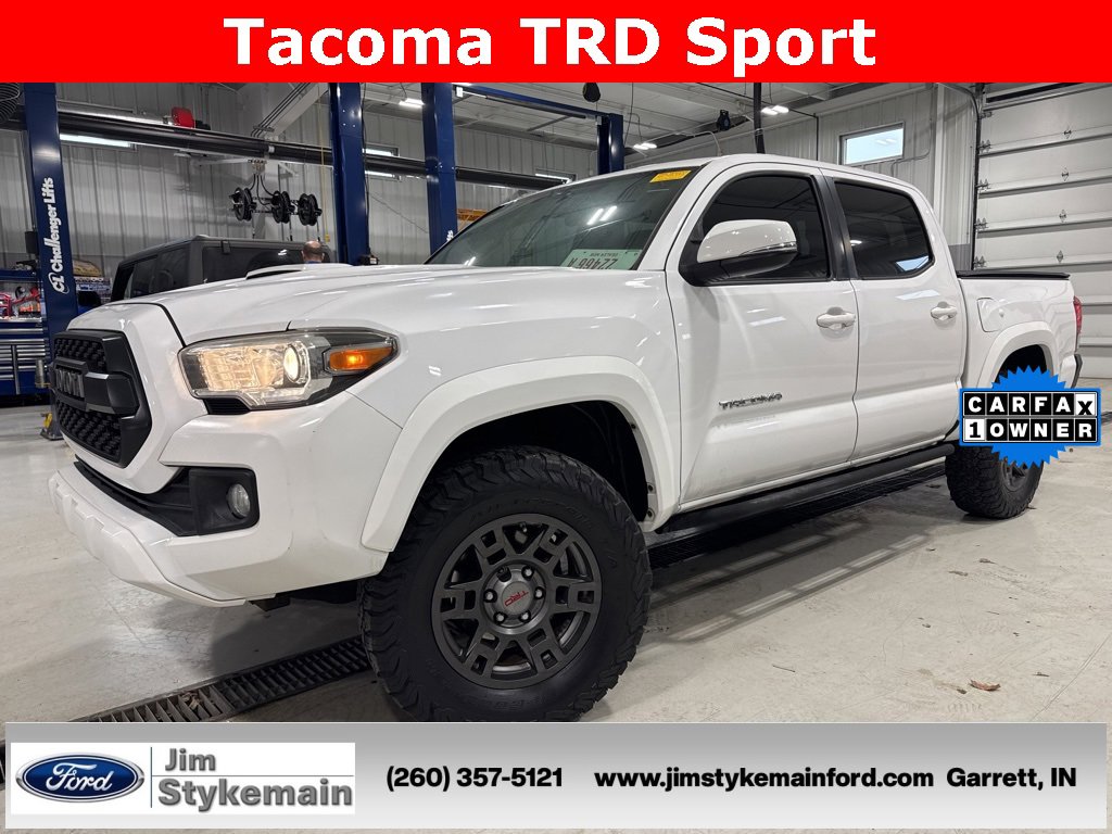 Used 2016 Toyota Tacoma TRD Sport w/ Premium & Technology Package image 1