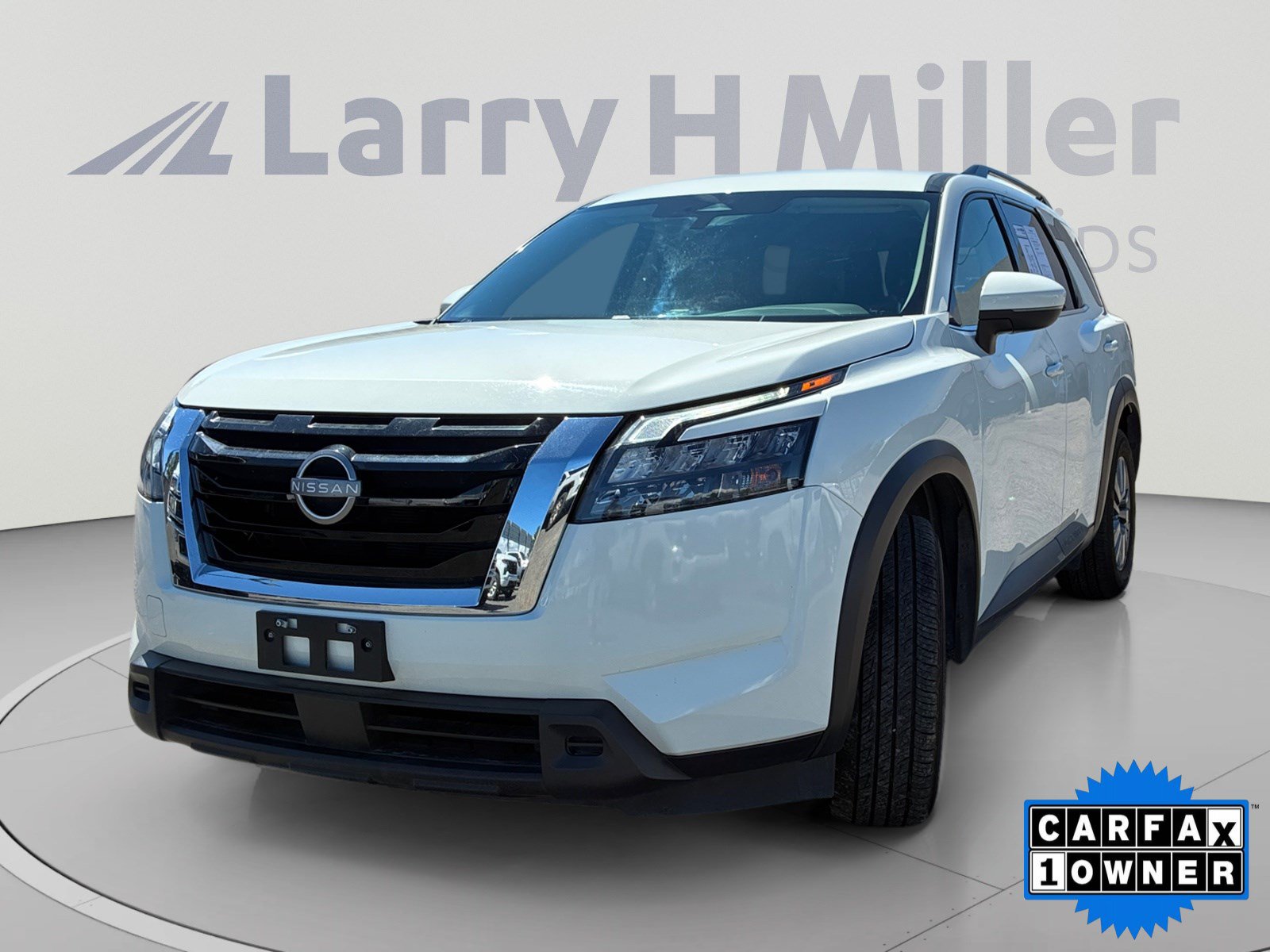 Used 2025 Nissan Pathfinder SV