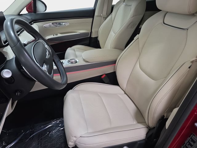 Used 2024 Genesis GV70 2.5T w/ Advanced Package AWD/4WD image 13
