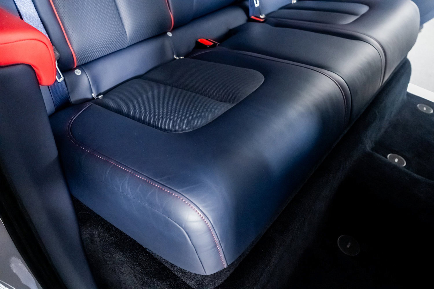 Used 2023 Rolls-Royce Cullinan image 32