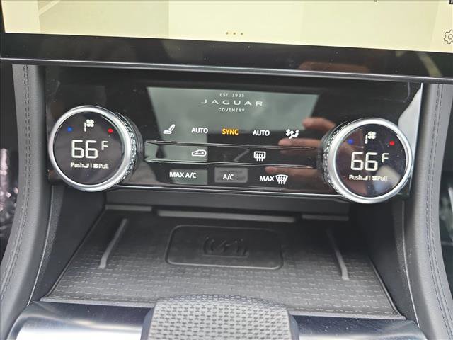 Certified 2024 Jaguar F-PACE SVR image 23