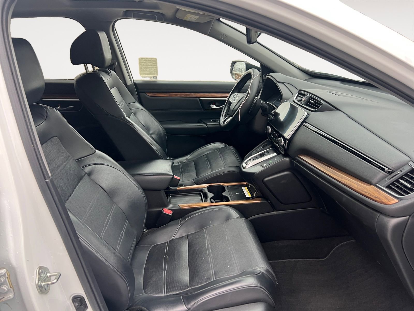 Used 2020 Honda CR-V Touring image 15