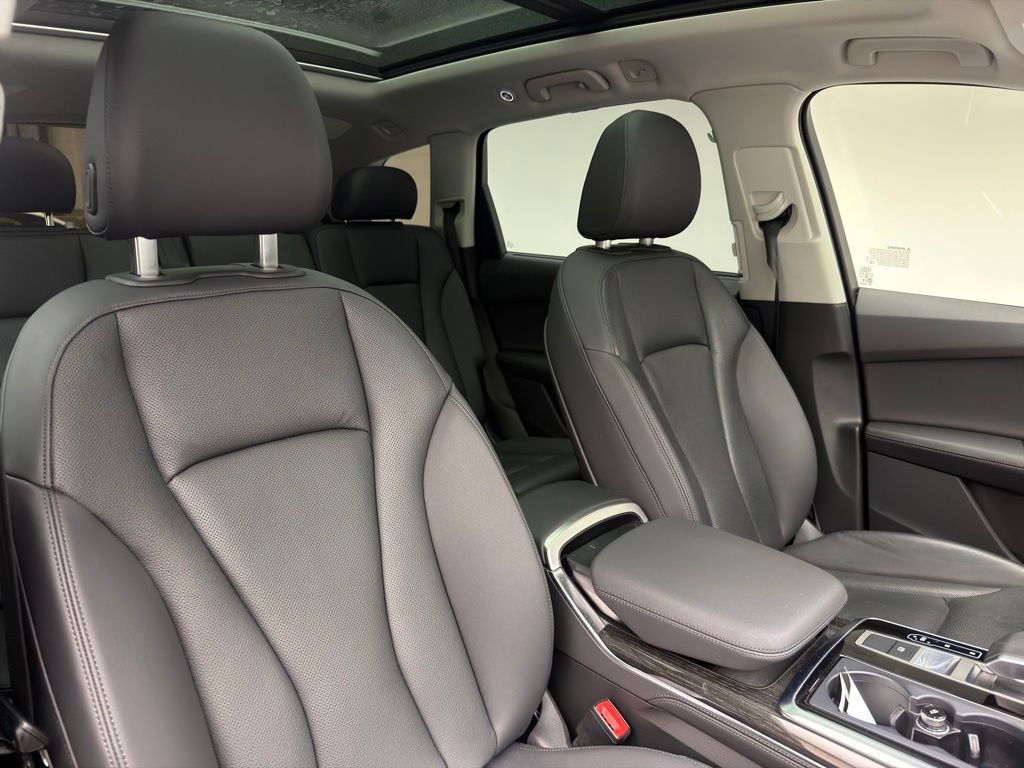 Used 2023 Audi Q7 3.0T Premium Plus w/ Premium Plus Package image 5
