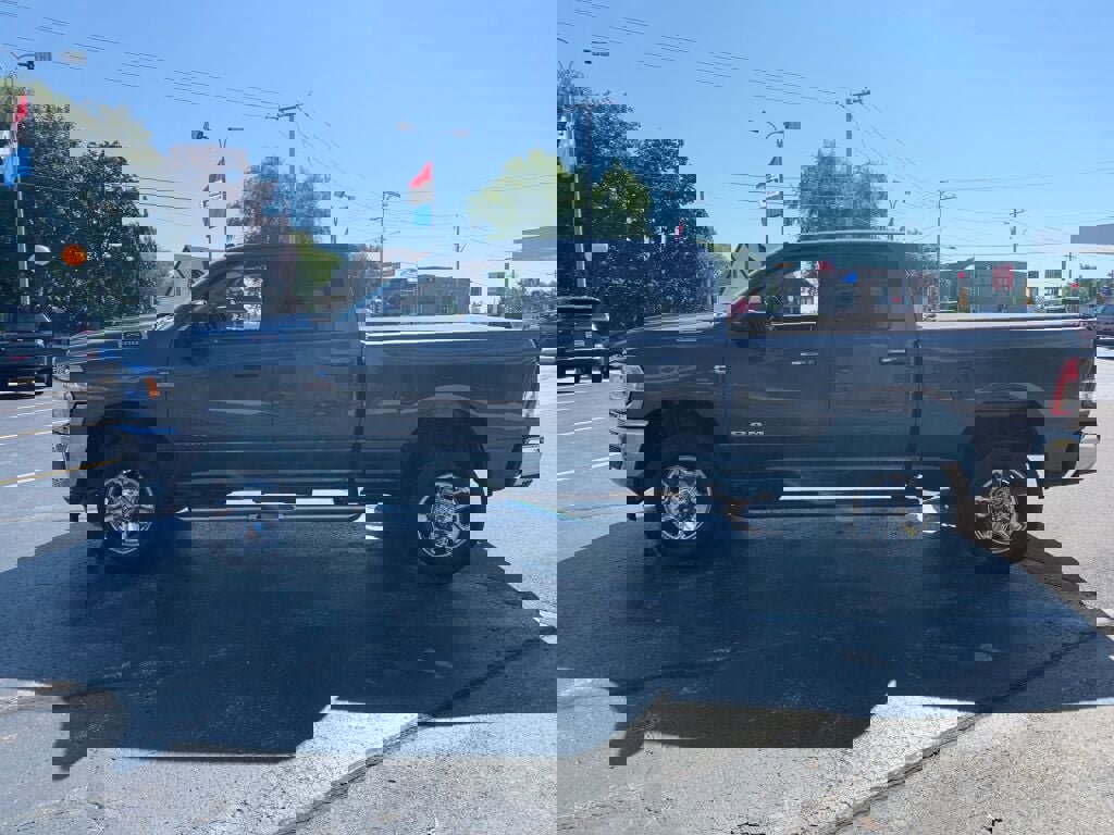 Used 2019 RAM 2500 Big Horn image 5