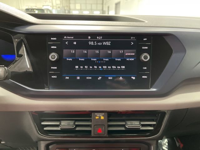 Used 2022 Volkswagen Taos SE w/ IQ.Drive SE Package image 19