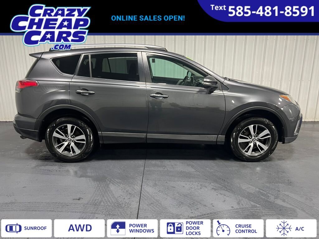 Used 2018 Toyota RAV4 XLE image 1