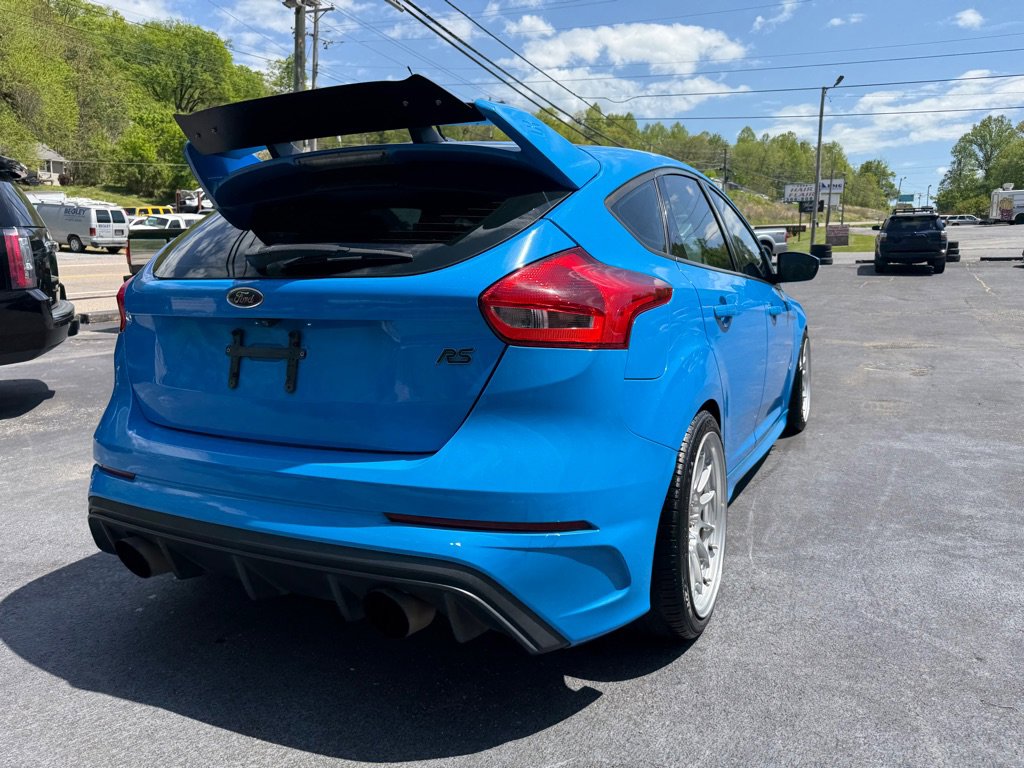 Used 2017 Ford Focus RS AWD/4WD image 5
