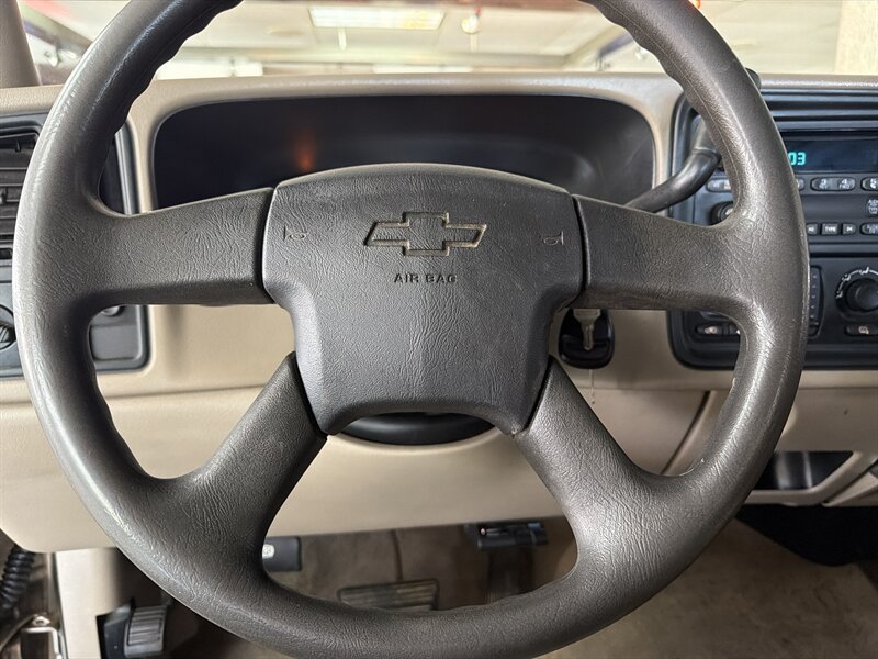 Used 2006 Chevrolet Silverado 1500 LS RWD image 11