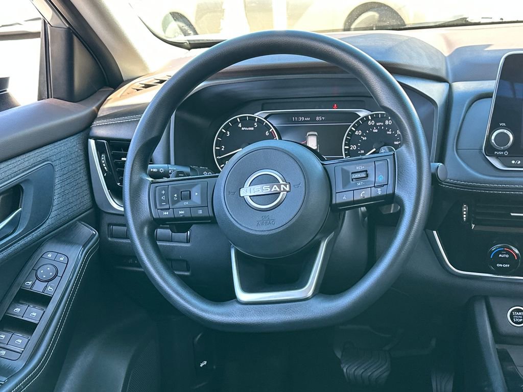 Used 2022 Nissan Rogue SV image 18