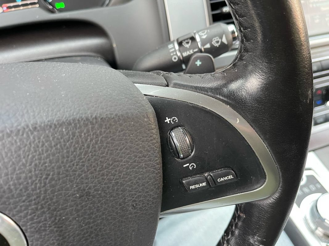 Used 2013 Jaguar XF 3.0 AWD/4WD image 22
