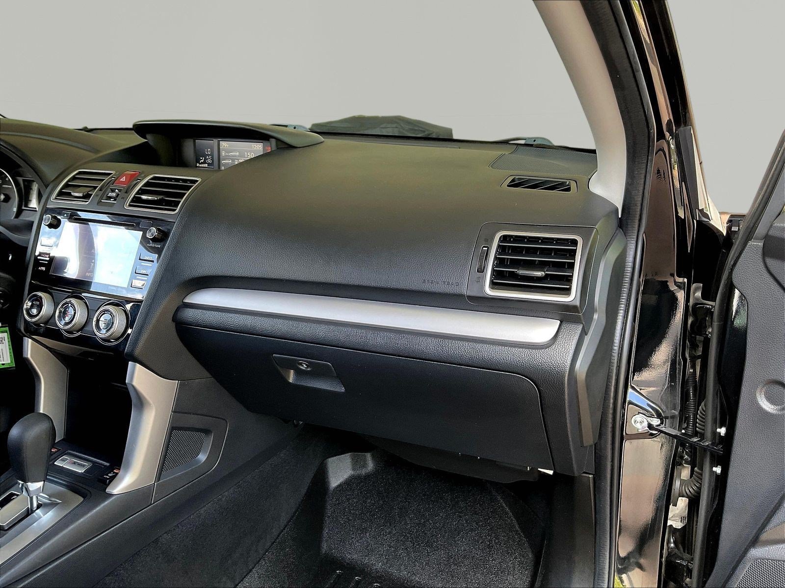 Used 2017 Subaru Forester 2.5i Premium w/ All-Weather Package AWD/4WD image 25