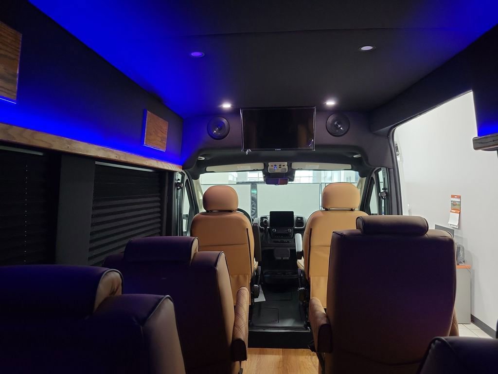 Used 2024 RAM ProMaster 3500 image 17