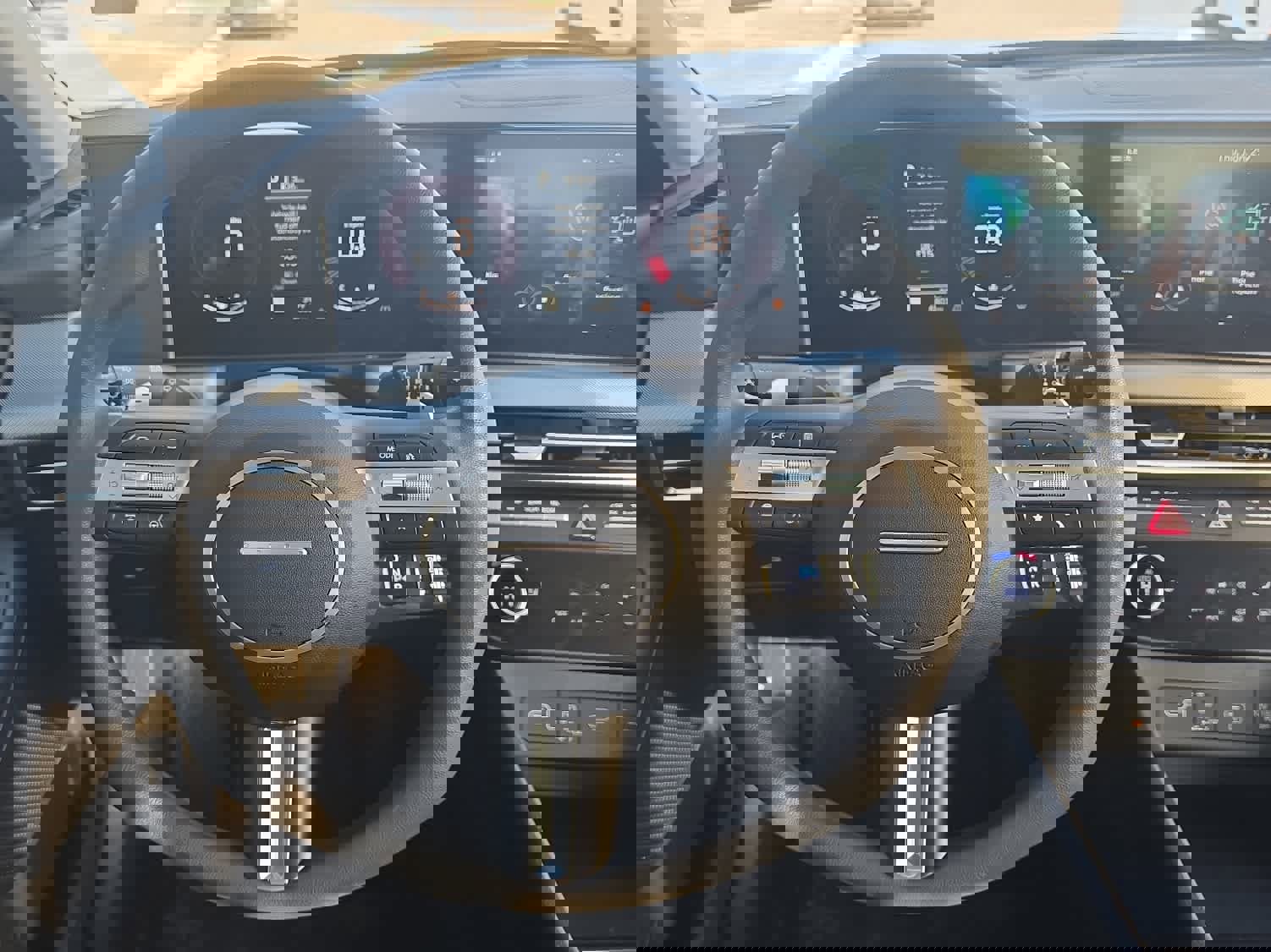 Used 2025 Hyundai Sonata SEL image 9