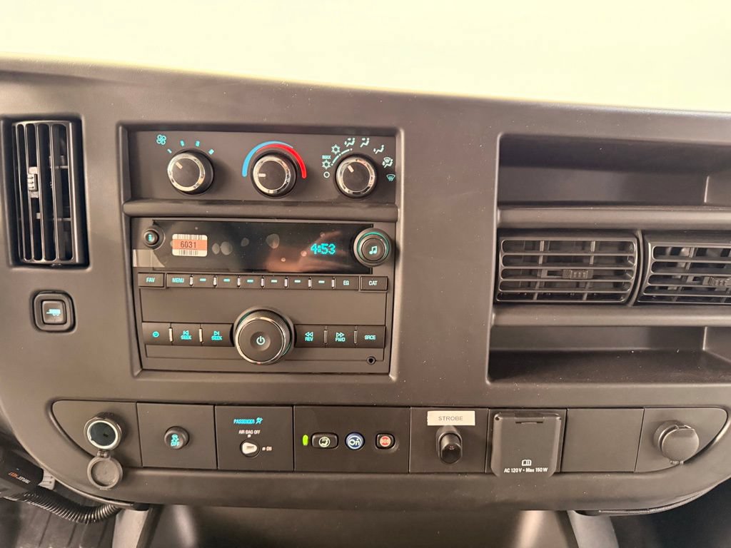 New 2025 Chevrolet Express 3500 w/ Power Convenience Package RWD image 21