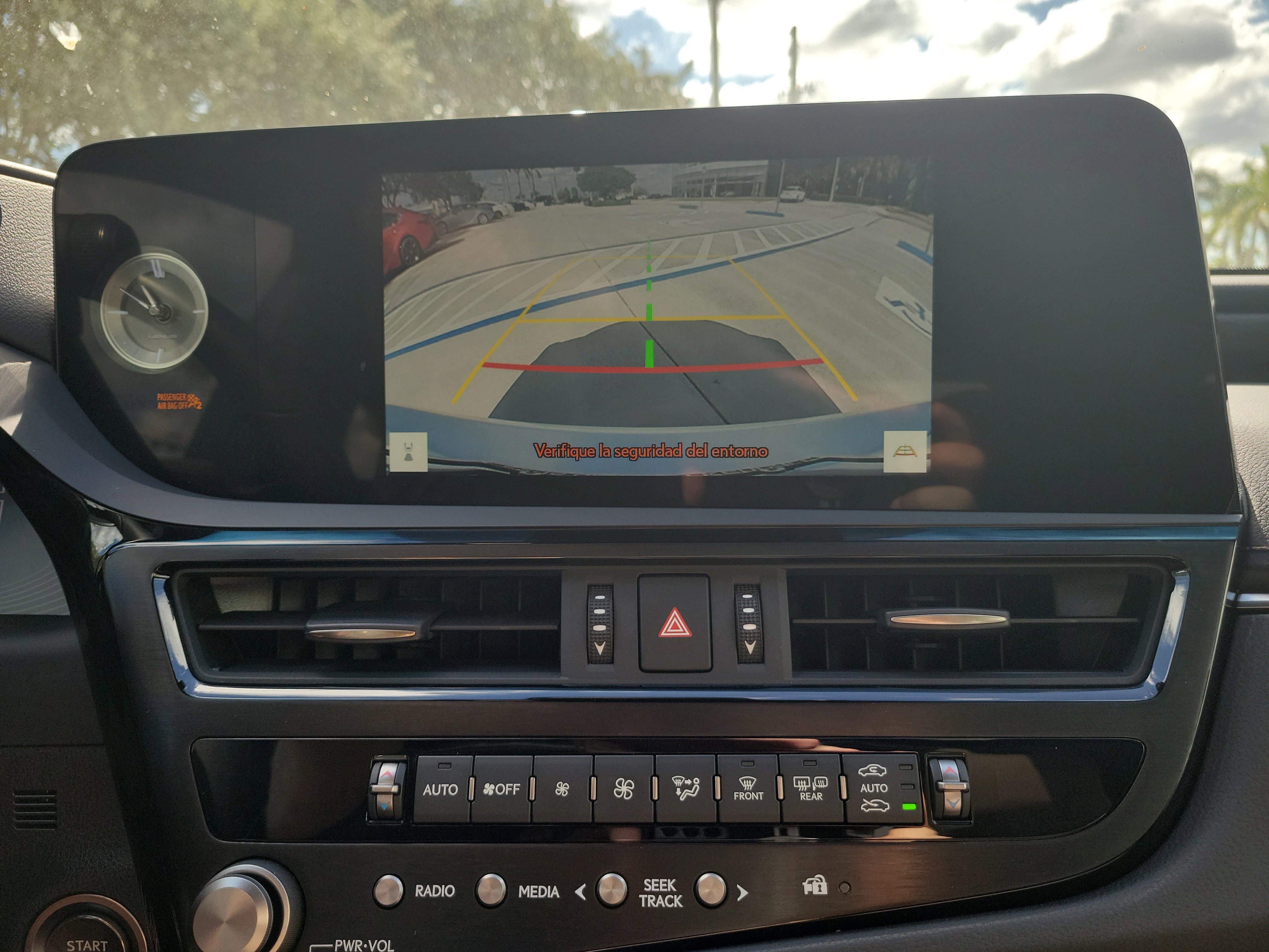 Used 2023 Lexus ES 350 w/ Premium Package image 34