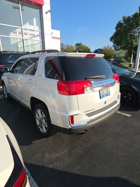Used 2017 GMC Terrain SLE w/ Driver Alert Package I FWD image 4