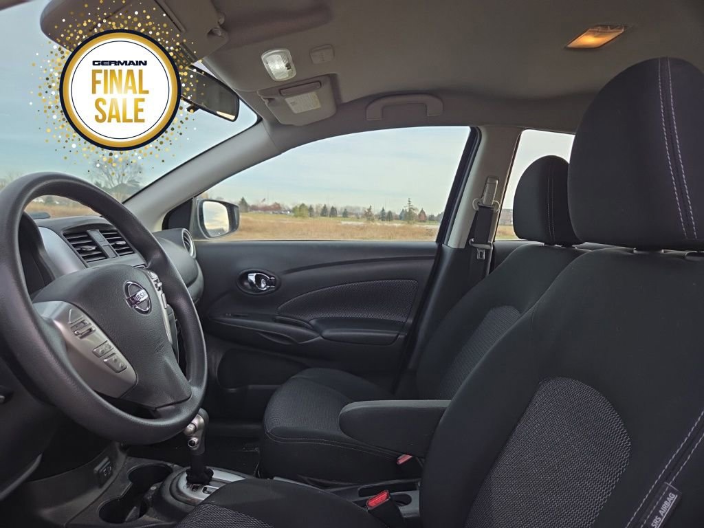 Used 2019 Nissan Versa SV image 12