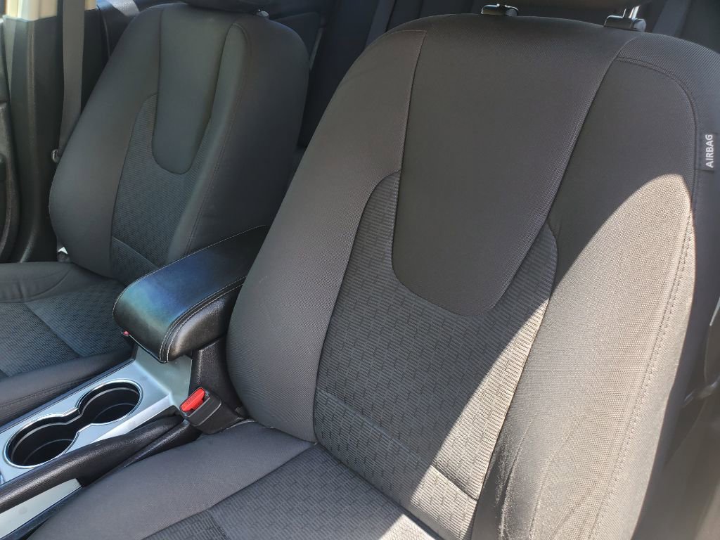 Used 2011 Ford Fusion SEL w/ 302A Rapid Spec Order Code FWD image 18