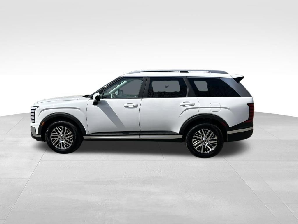 Used 2026 Hyundai Palisade SEL FWD image 2