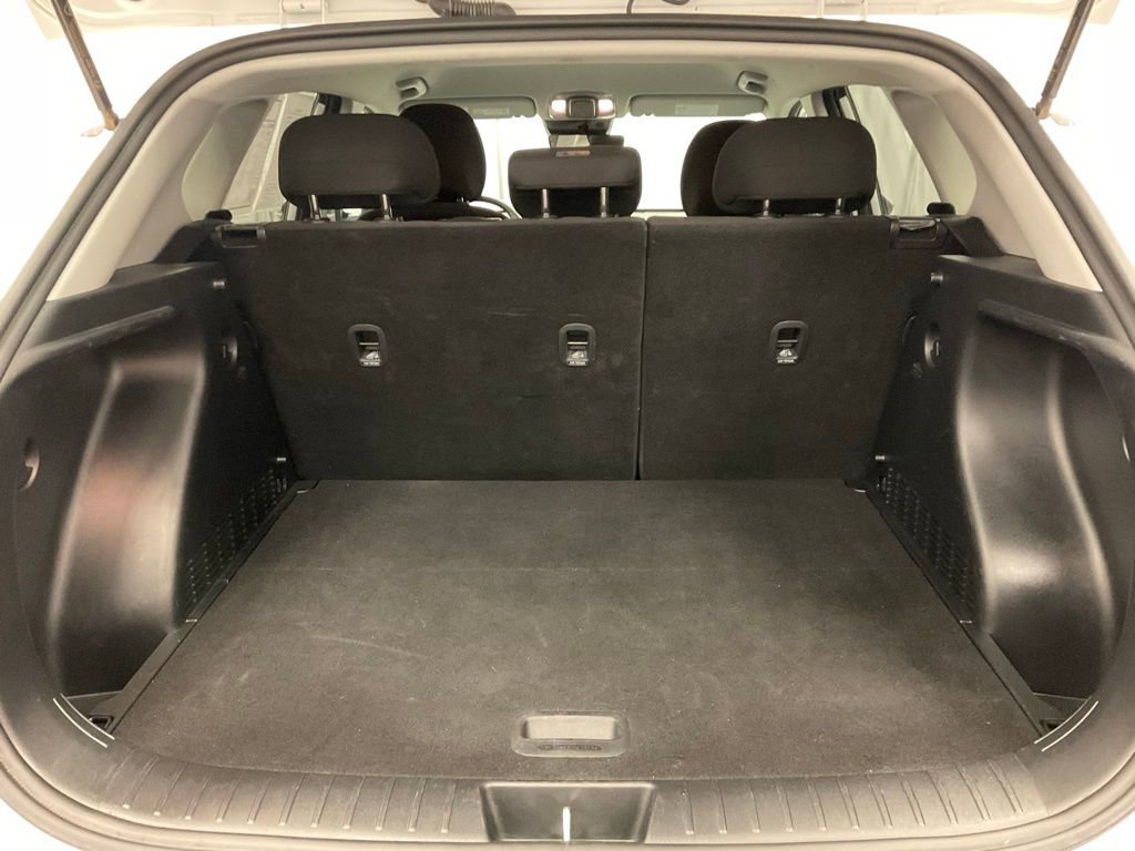 Used 2025 Hyundai Kona SEL image 10