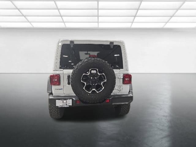 Used 2023 Jeep Wrangler Unlimited Rubicon 4xe w/ Cold Weather Group AWD/4WD image 6