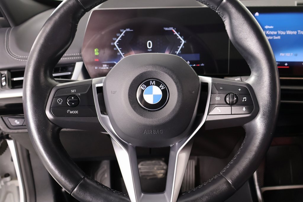 Used 2023 BMW X1 xDrive28i image 3