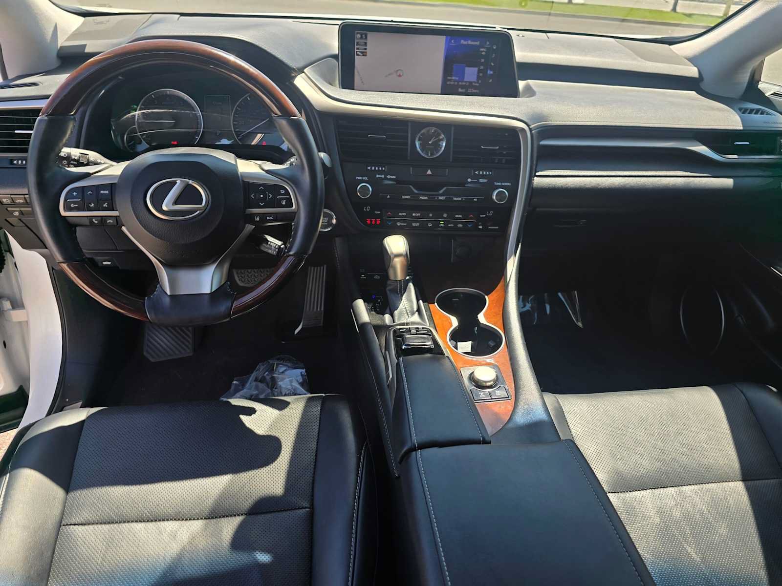 Used 2019 Lexus RX 350 AWD w/ Navigation Package image 19