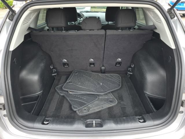Used 2017 Jeep Compass Sport w/ Cold Weather Group image 13