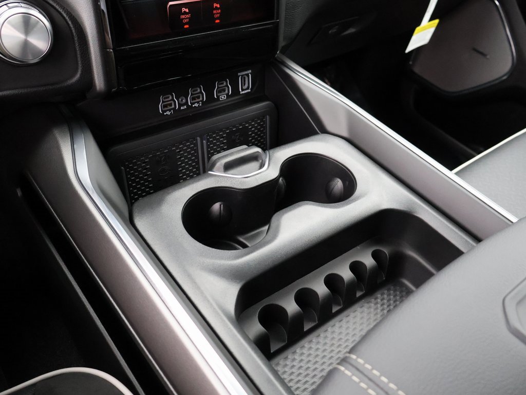 New 2026 RAM 1500 Laramie w/ Night Edition image 39