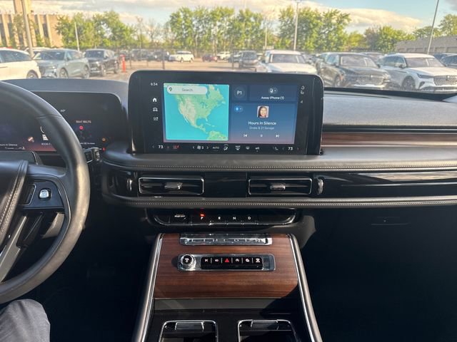 Used 2025 Lincoln Aviator Reserve w/ Jet Appearance Package AWD/4WD image 22