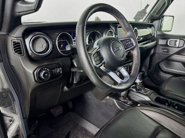 Used 2022 Jeep Wrangler Unlimited Rubicon w/ Dual Top Group AWD/4WD image 13
